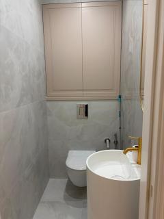 Elegant 2-bedroom apartment in a new building - 4