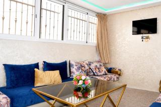 Charming Moroccan Apt Near Beach & Souk - 8