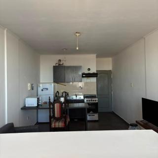 Departamento céntrico, ideal para parejas - 1