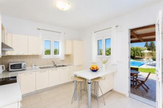 Amphitrite Villa - 3