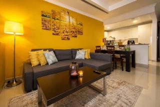 Free Beach Access & 50 percent on Aqua Park at Pearl Marina 1802 - 1
