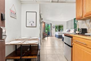 Studio Condo Near Universal I-Drive w Kitchenette - 4