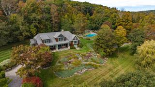 Twin Pond Ridge - Pool Views Games - 1