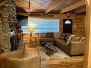 Inviting home with pool table - near Heavenly & beaches - 7