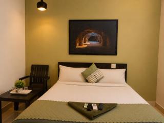 Hotel Skyline Grand Near JNTU College & Metro Station, Kukatpally - 4