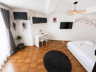 Dona House - 8
