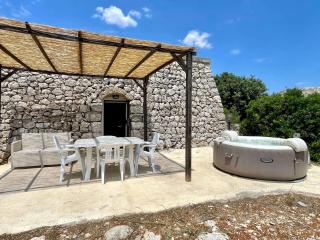 TIPICO TRULLO VISTA MARE - Vasca Idromassaggio Privato - 4