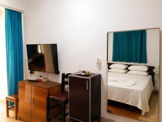 Cozy Seaside Studio - 1