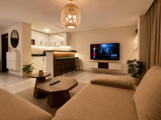 Modern 1BR Apartment Garden View - 0