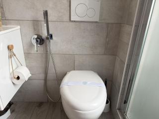 HOST4U - Casa Nina, 12 minutes from Imperia Beach - 6