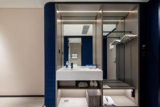 Atour Light Hotel Hangzhou Zijingang Science and Technology City - 1