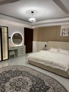 Late Night Suites - 6