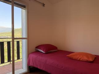 HOST4U - Retreat Zerbo Viesci, 15 minutes from SEA - 4
