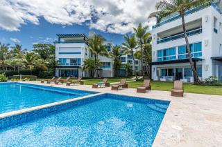Arenas Beachfront Condos! - 5