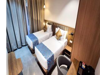 Palette Hotel Gonda by CheckIn - 1