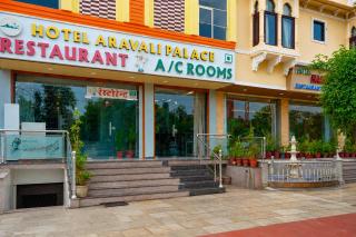 Hotel O Aravali Palace - 2