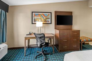 Chelmsford Inn - 1