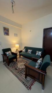 Luxury Floral Retreat Near Amrita Hospital - 2