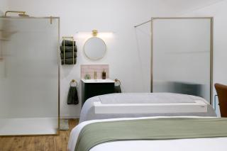 The White Hart Coach House with Air Conditioning - 5