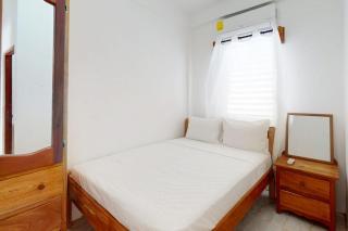 Charming single-level apartment with kitchenette and great location - 9