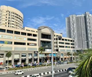 Island Plaza Family Suite for 5 Guests Shopping Mall Downstairs - 6