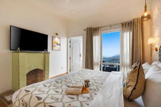 Beyond the Curb 3- BHK Villa with Private Jacuzzi, Open-air Terrace & Hill Views - 8
