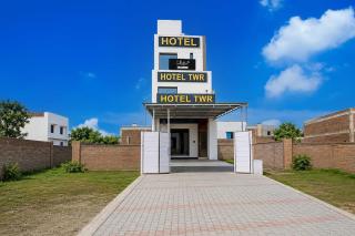 Hotel O Naubasta Crossway Kanpur Formerly Time - 9