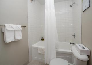 Coast Lethbridge Hotel & Conference Centre - 9