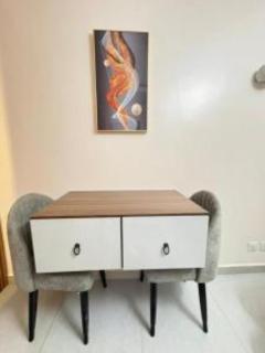 Pinecourt Luxury Studio Apartment - 1