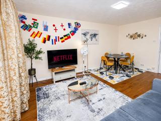 2- Bed Contractor Home Near Heathrow - 2