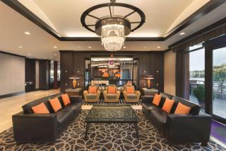 Coast Victoria Hotel & Marina by APA - 3