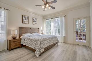 The Woodlands 4BR Forest Retreat-Pool, Spa, Grill, Nature Trails & Baby Friendly - Spring - 6