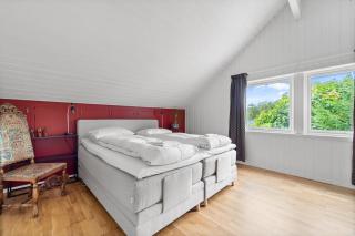 Central Arctic Panoramic Views By North Estate - 6