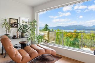 Central Arctic Panoramic Views By North Estate - 9