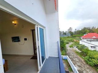Lake view resort yercaud - 5