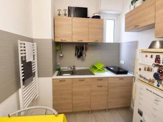 Modena Sky Station Rooms - Panoramic View & AC - 9