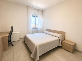 Modena Sky Station Rooms - Panoramic View & AC - 7