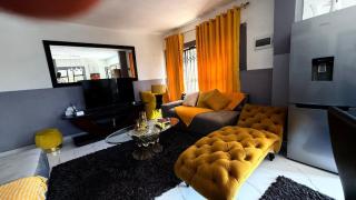 Luxurious Home In Pretoria - 8