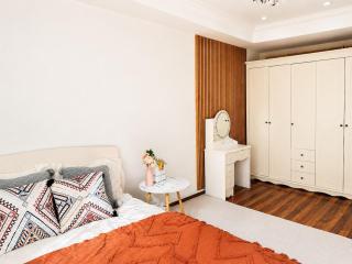 Peaceful & Stylish Apartment in Ulaanbaatar - 2