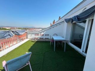 Atico en el centro de Vitoria Parking gratis - 3