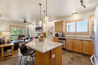 The Grizzly Condo at Bear Hollow - 6