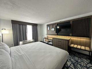 Best Western Plus Lexington NE - 5