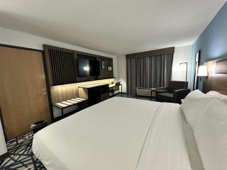 Best Western Plus Lexington NE - 3