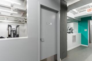 Elegant Style Loft Montrose Beach Rooftop WFH Gym - 3