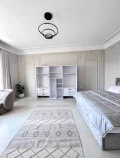Luxury 5-Star Apartment, Prime Nile View - 2