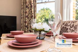 SEA MIST by BOURNECOAST - A Lovely Holiday Flat in Alum Chine with Balcony - Close to Sandy Beaches - FM10713 - 7