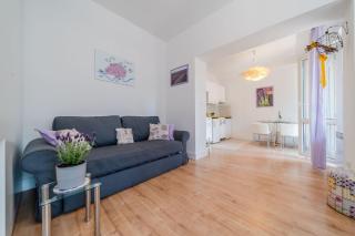 Lavanda Apartment With Terrace - Happy Rentals - 8
