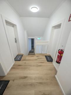 See 7 - Modernes Balkon-Studio - Seenähe & 2x Bäderkarte - 2