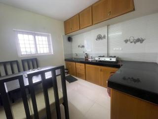 Baba House Service apartments - Coimbatore - 9