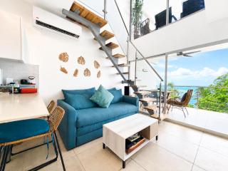 Luxury Oceanfront Penthouse w Loft and 2 Balconies - 0